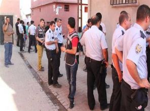 Polis telsizinden polisler için yardım istedi