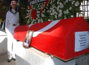 Şair Erdoğan son yolculuğuna uğurlandı