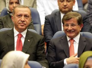 AK Parti'nin veda kongresinden kareler