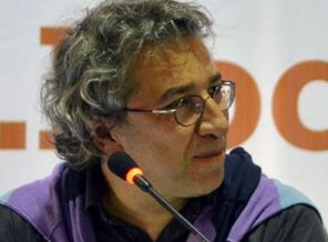 Can Dündar yeni kanalıyla da anlaşamadı