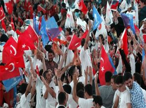 CHP'nin 2 numaralı ismi AK Parti kongresinde