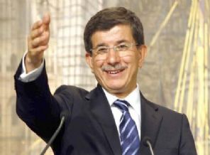 Cumhurbaşkanı Gül, Davutoğlu'nu kutladı