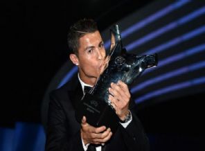 Yılın futbolcusu Cristiano Ronaldo