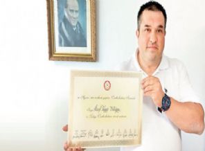 Erdoğan'ın konuşulan yazısının sahibi bulundu!