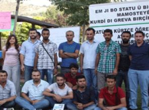 Kürtçe öğretmenlerinin açlık grevi