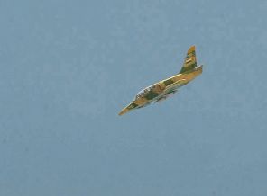 Suriye'den Lübnan'a hava saldırısı