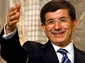Davutoğlu'ndan tebessüm ettiren diyalog