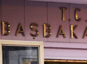 Başbakanlık'ta sürpriz zirve