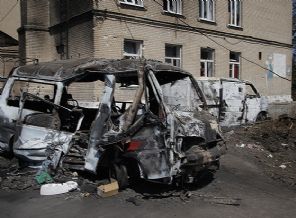 Ukrayna'da savaş sivilleri vurdu