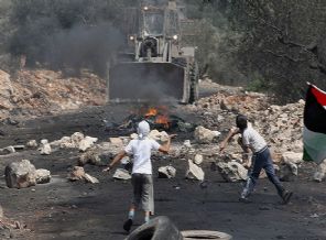 Batı Şeria'da gösterilere müdahale