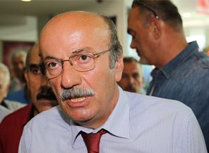 Bekaroğlu: Sağcı diyenin alnını karışlarım