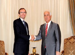 Kıbrıs'ta kritik görüşme