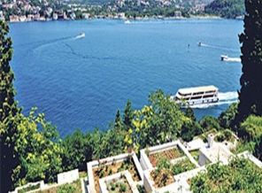 Bu mezarlığın fiyatı dudak uçuklattı!