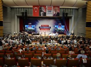 CHP'de parti yönetimi belirleniyor
