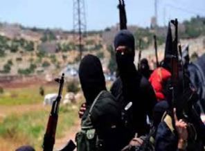 IŞİD, asker ve polislere ait 120 evi yıktı