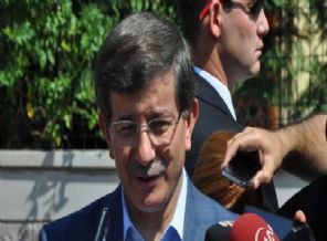 Davutoğlu: Bu emaneti teslim etmeyeceğiz