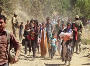 Asker gözetiminde Türkiye'ye giriş yaptılar