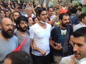 Memet Ali Alabora'dan flaş karar