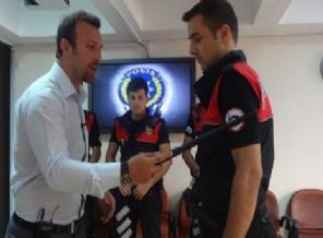 Polis artık demir cop kullanacak