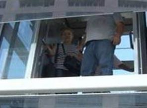 Metrobüs Durağı'nda korku dolu anlar!