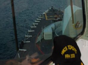 Kanada savaş gemisine Rus tacizi