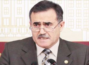 Başörtülü kızımı benim yüzümden işe almadılar