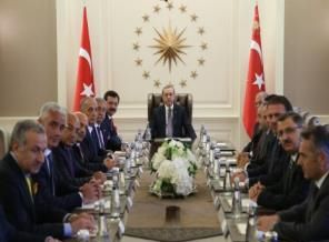 Erdoğan, iş dünyası ve sendikacıları kabul etti!