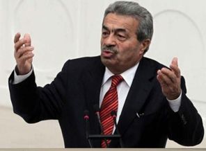 Meclis'te Kamer Genç'e protesto