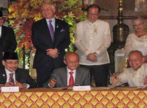 Moro'da barış anlaşmasını devlet başkanı imzaladı