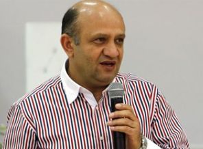 Siviller de kriptolu telefon kullanacak