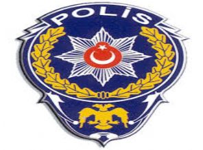 O polisler ihraç edildi