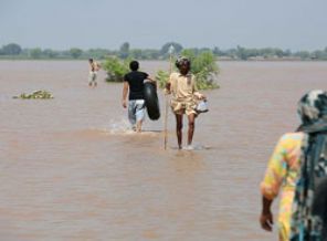 Pakistan'da şiddetli yağışlar 257 can aldı