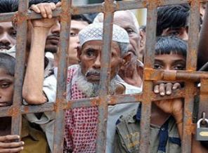 Arakan’da sokağa çıkma yasağı kaldırıldı