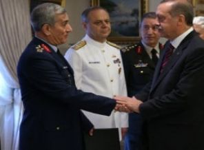 Erdoğan Öztürk'e geçmiş olsun dileğinde bulundu