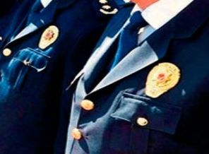 Kaç paralel polisin rütbesi söküldü?
