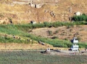 Suriye'den gelen Kürtler geri dönüyor