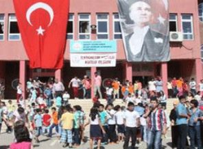 Güneydoğu, 'okul boykotu' kararına uymadı