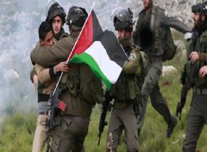 İsrail 5 Filistinliyi gözaltına aldı