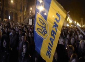 Siyasi partiler aday listelerini açıkladı