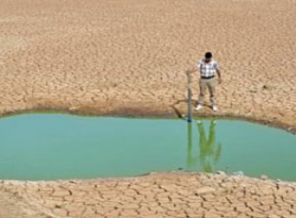 Kuraklık Van'ı da vurdu