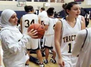 Basketbolda başörtüsüne izin çıktı