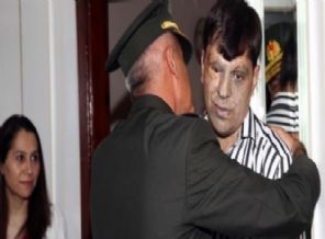 Gazi ellerini ve gözlerini kaybettiği anı anlattı