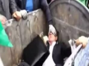 Milletvekilini çöpe attılar!