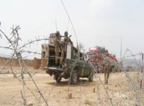 Pakistan ile Afganistan arasında sınır gerilimi