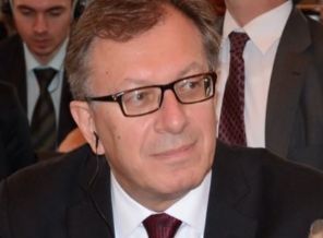 Türkiye temsilcisi Kırım için 'endişeli'