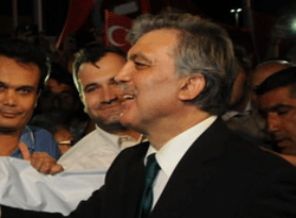 Gül'den yeni parti iddialarına cevap