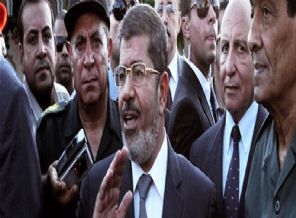 Mısırlı istihbaratçı: Mursi'ye doğru bilgi vermedik