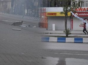 Yüksekova'da olaylı IŞİD protestosu!