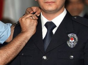 Yurt dışı görev süresi 1 yıla indirildi