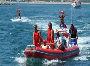 Denize düşen oğlunu bırakıp gitti